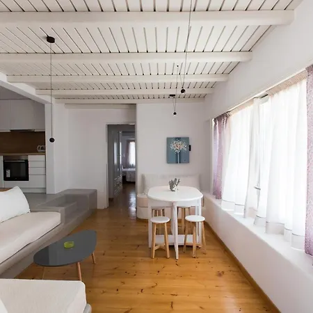 Apartment Luxury Sea View With Shared Pool